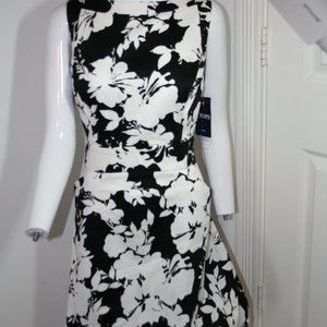 Chaps Sleeveless Dress.  Cotton with  2 pockets